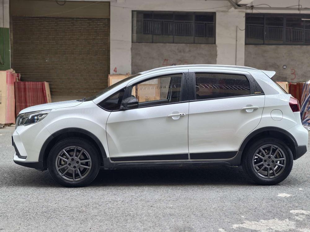 Geely Yuanjing X3