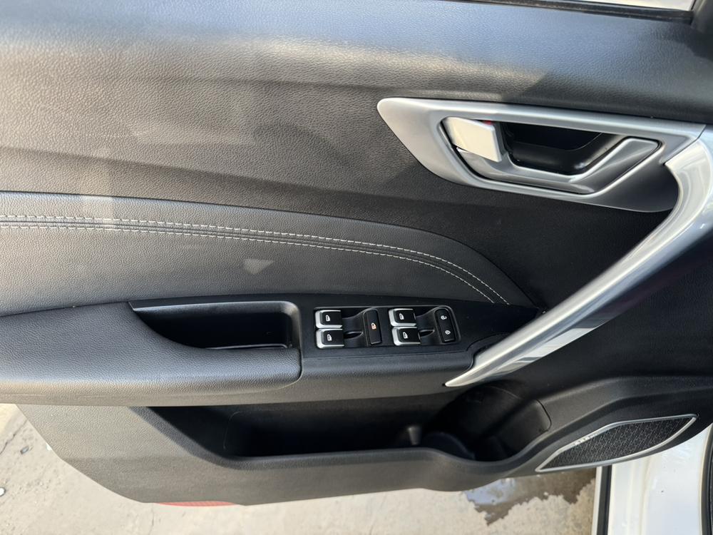 Geely Yuanjing X3