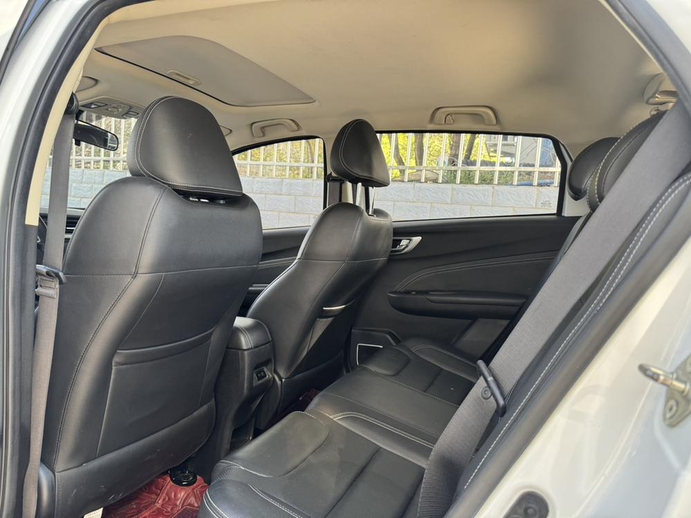 Geely Yuanjing X3