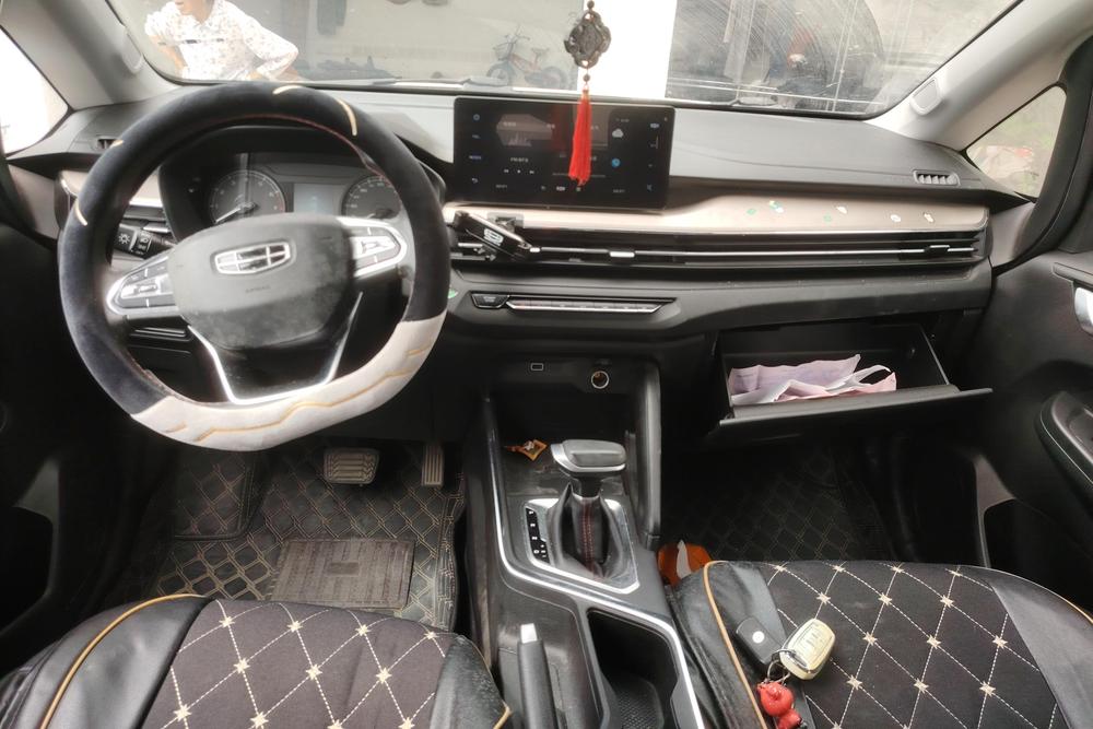 Geely Yuanjing X3