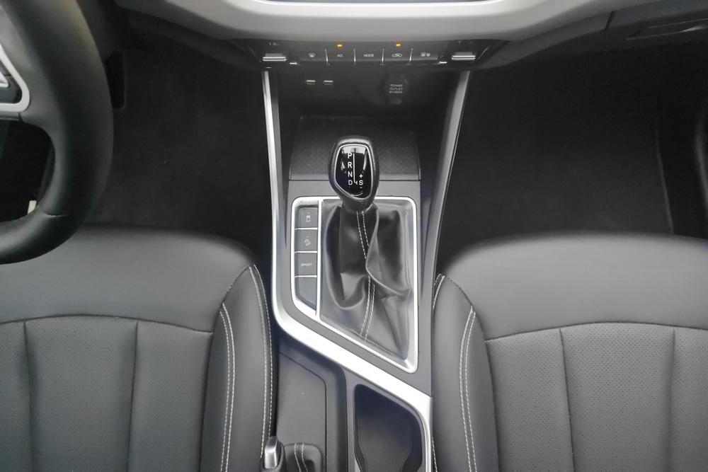 Geely Yuanjing X3