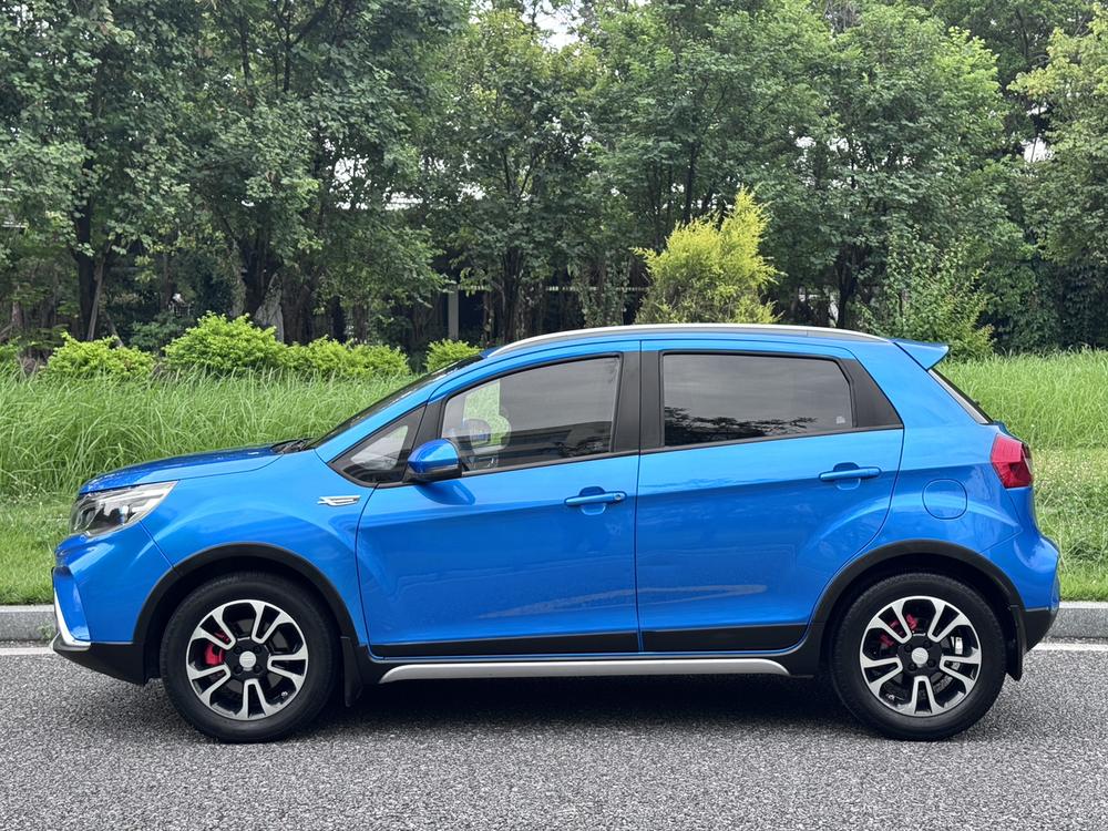 Geely Yuanjing X3