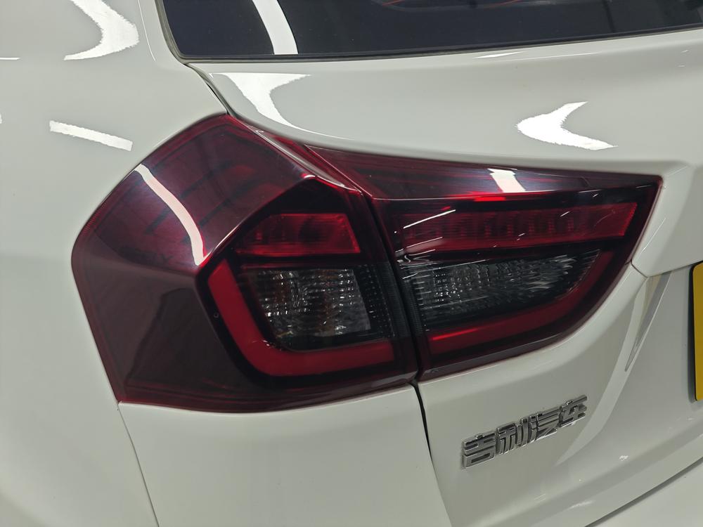 Geely Yuanjing X3