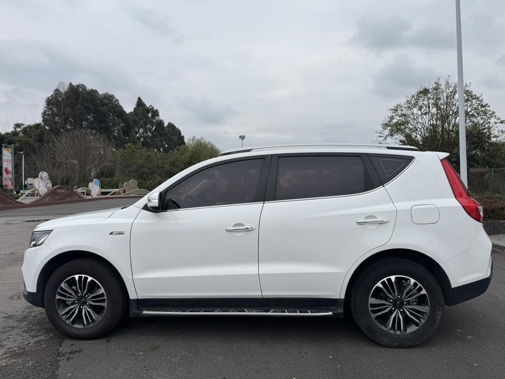 Geely Yuanjing X6