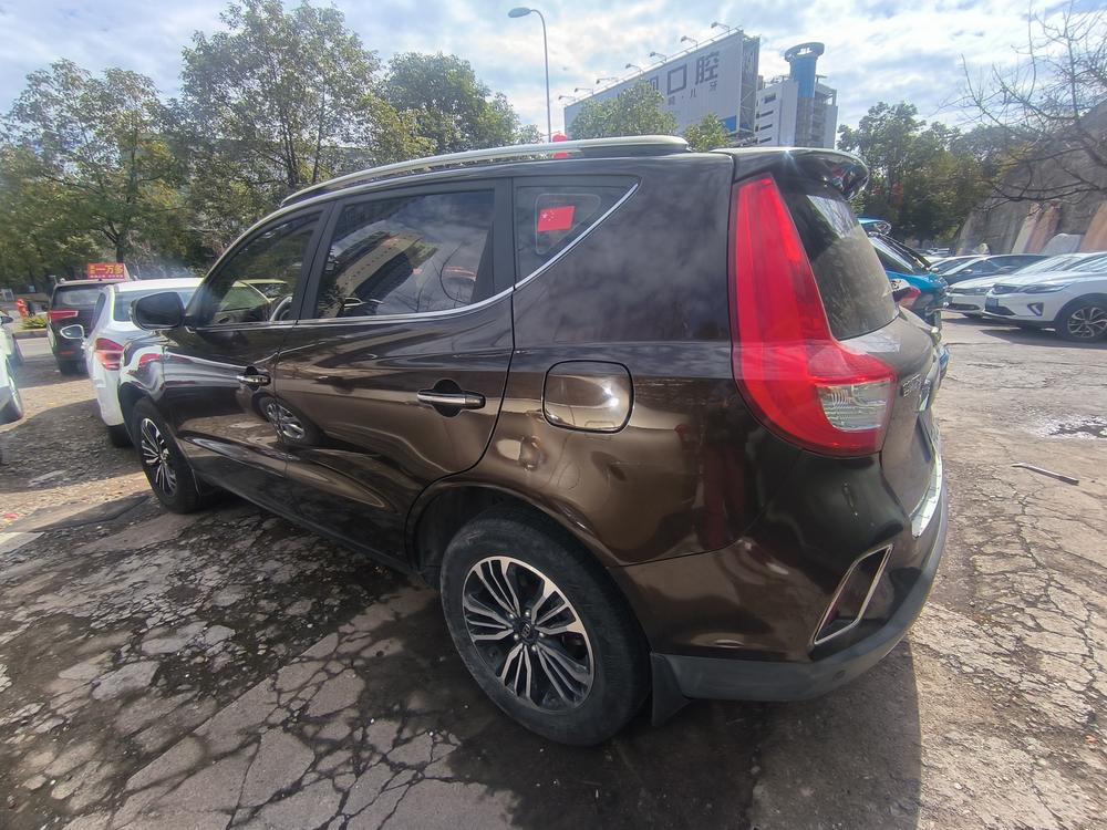 Geely Yuanjing X6