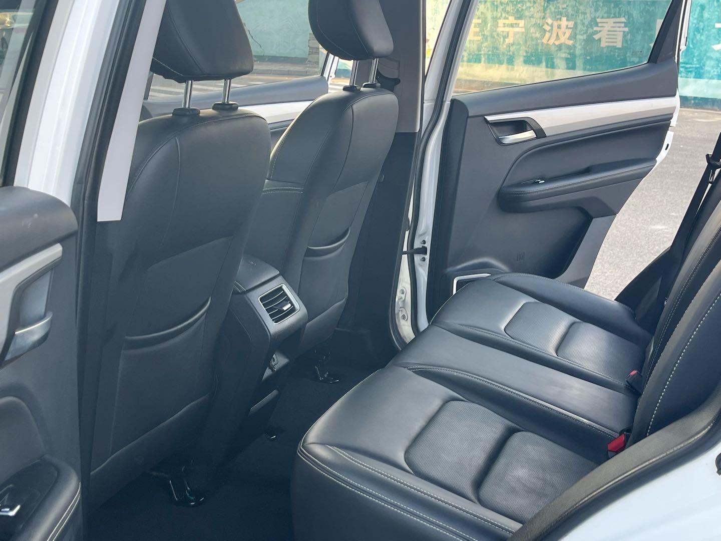 Geely Yuanjing X6