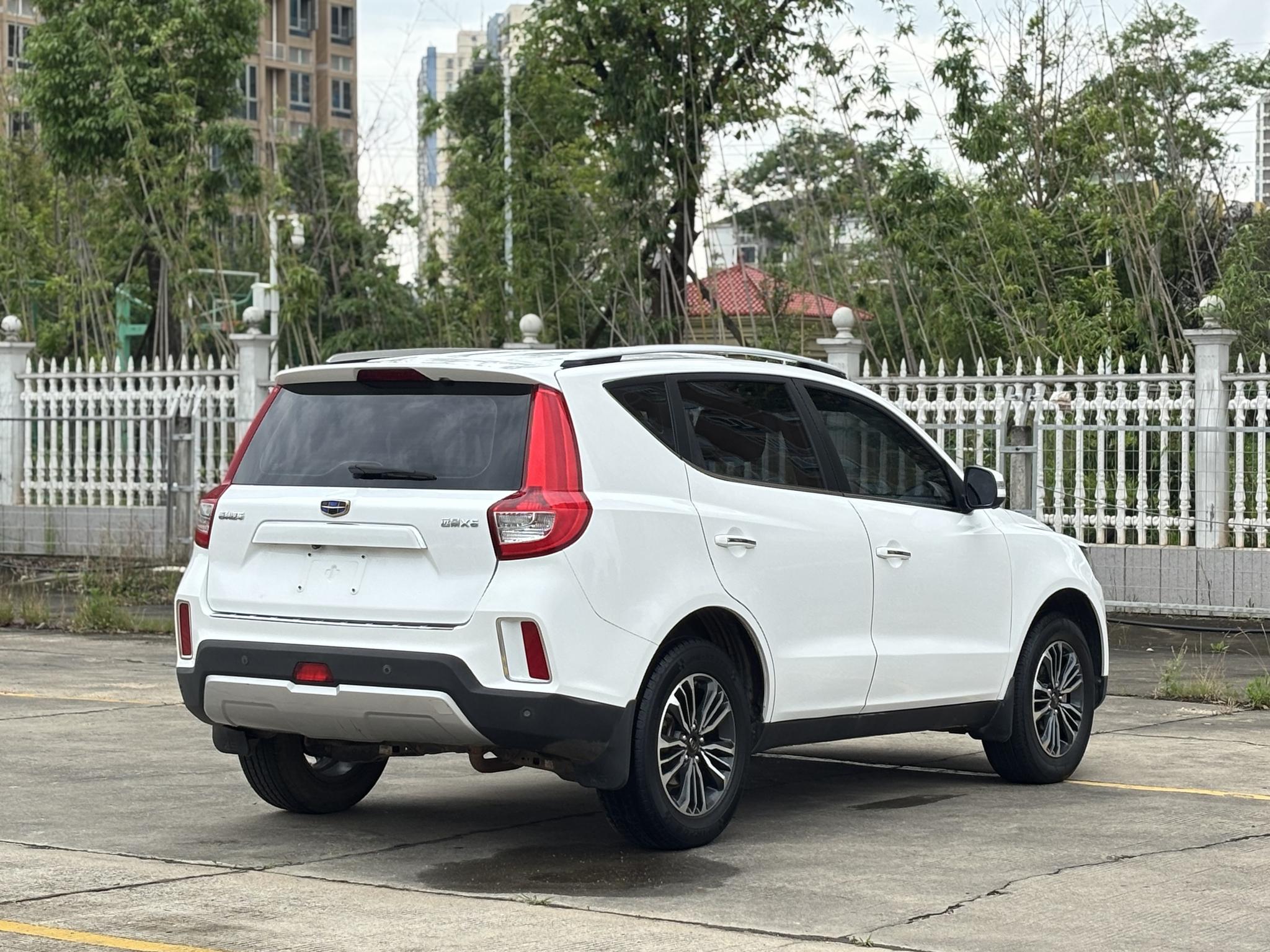 Geely Yuanjing X6