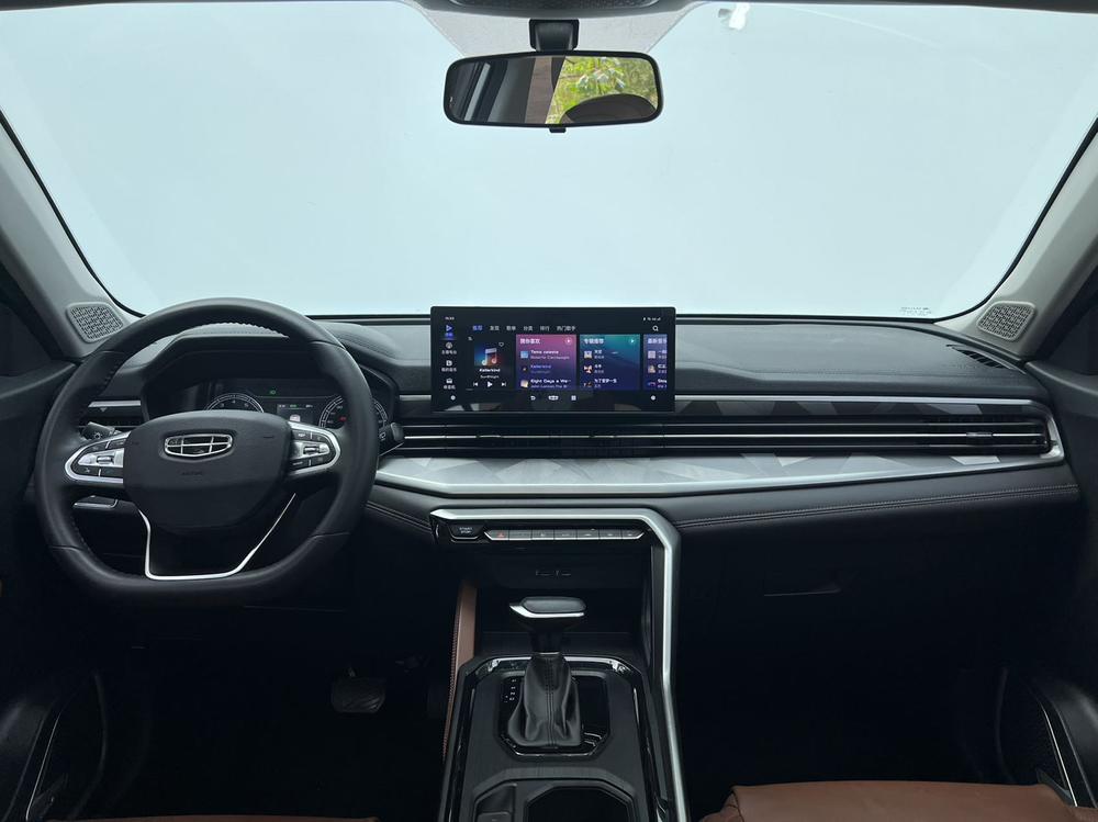 Geely Yuanjing X6