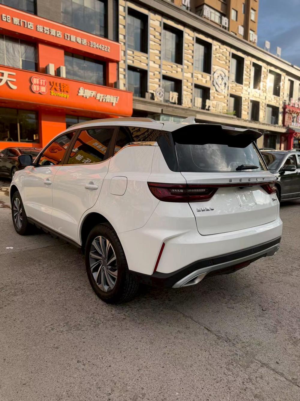 Geely Yuanjing X6