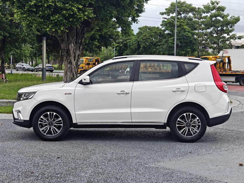 Geely Yuanjing X6