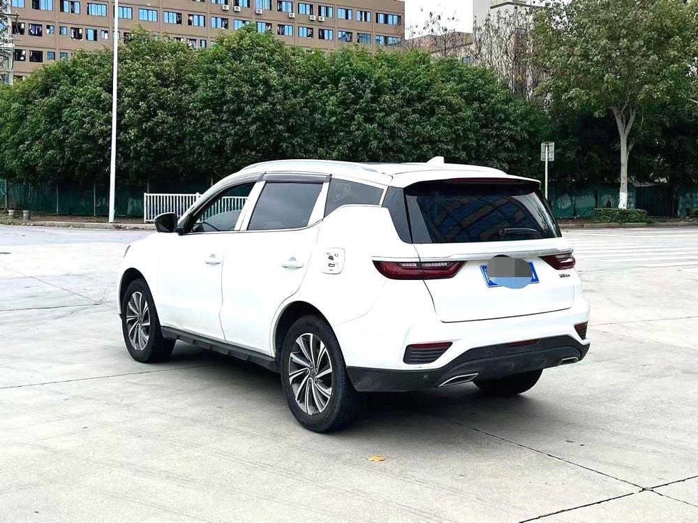 Geely Yuanjing X6