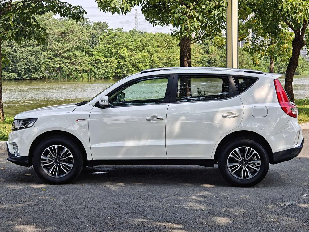 Geely Yuanjing X6