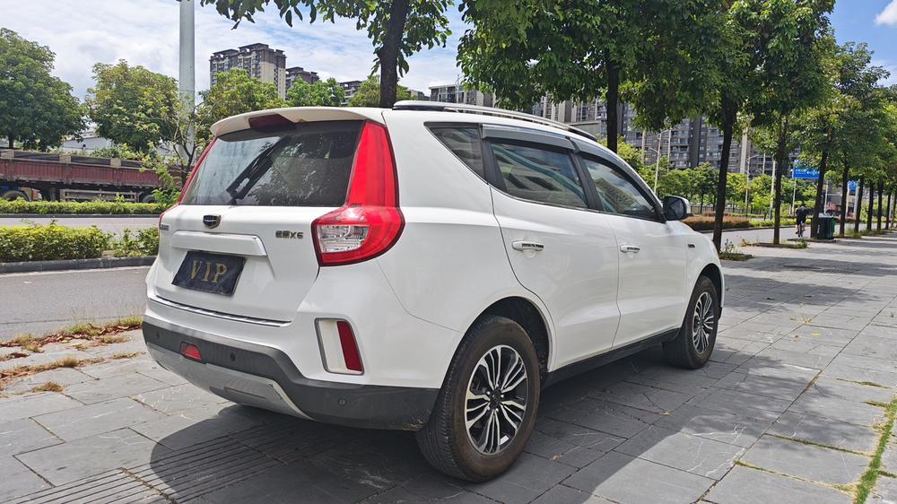 Geely Yuanjing X6