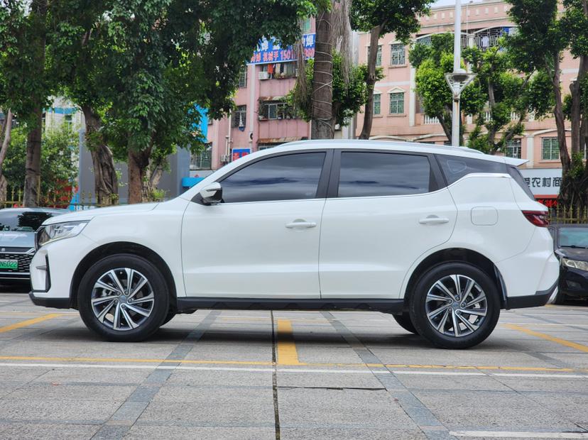 Geely Yuanjing X6