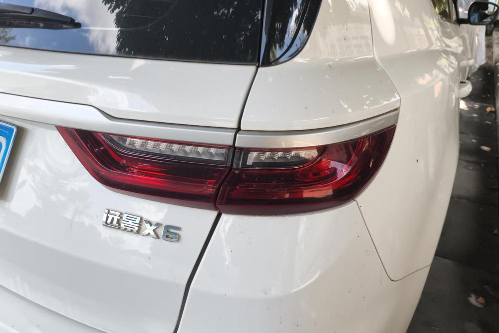 Geely Yuanjing X6