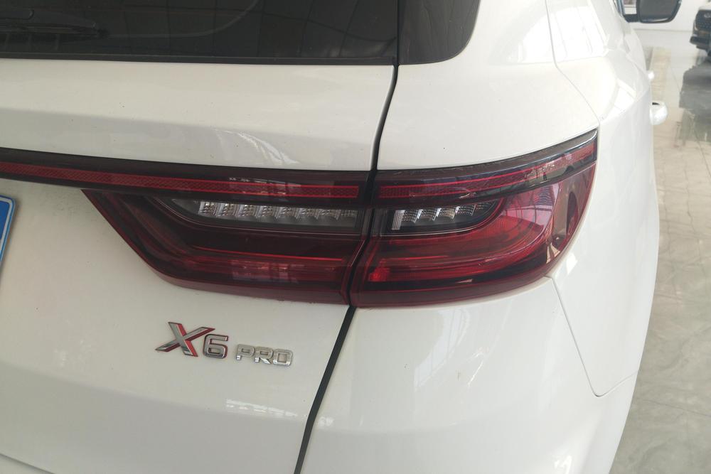 Geely Yuanjing X6