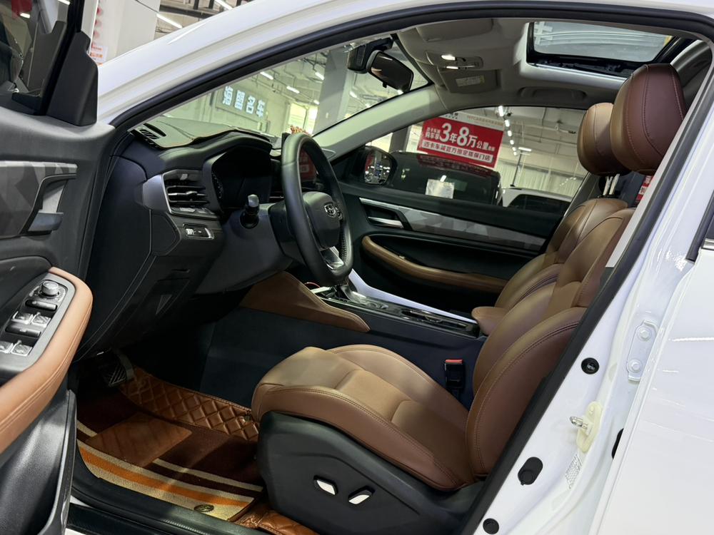 Geely Yuanjing X6