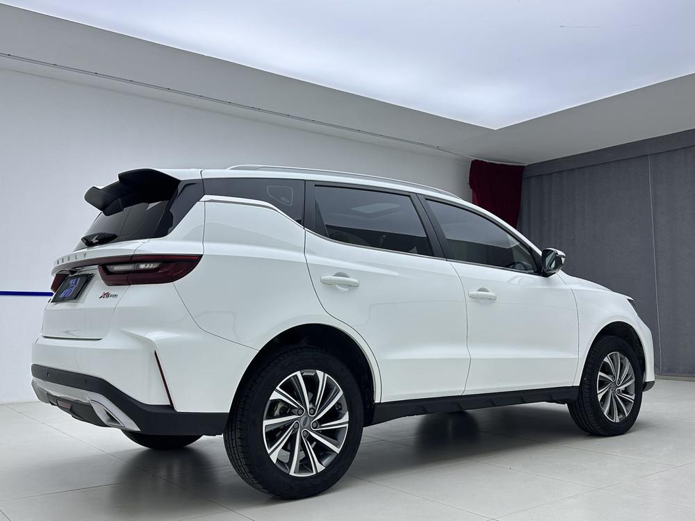 Geely Yuanjing X6