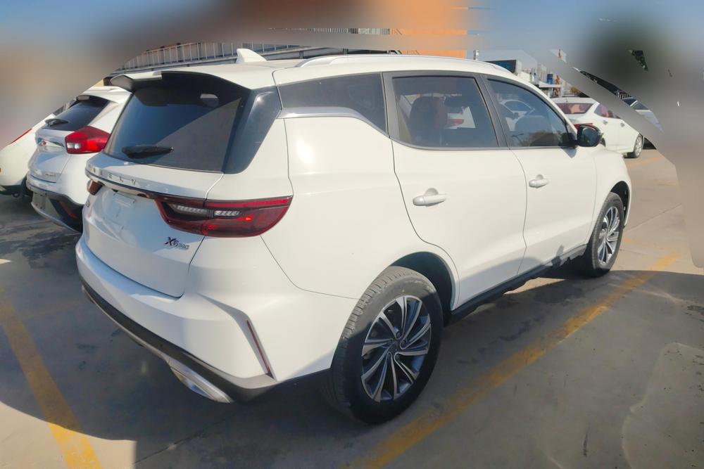 Geely Yuanjing X6