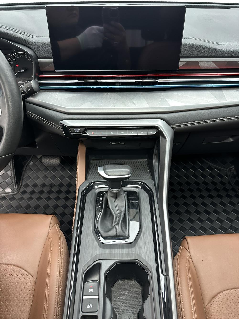 Geely Yuanjing X6