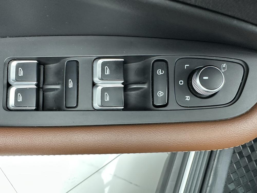 Geely Yuanjing X6