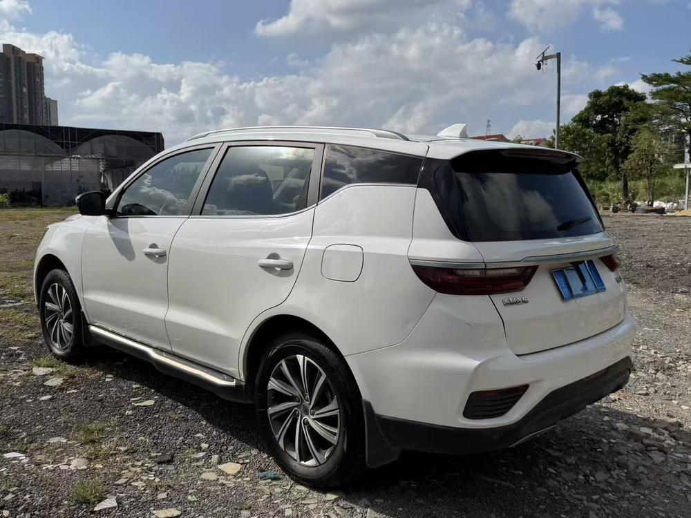 Geely Yuanjing X6