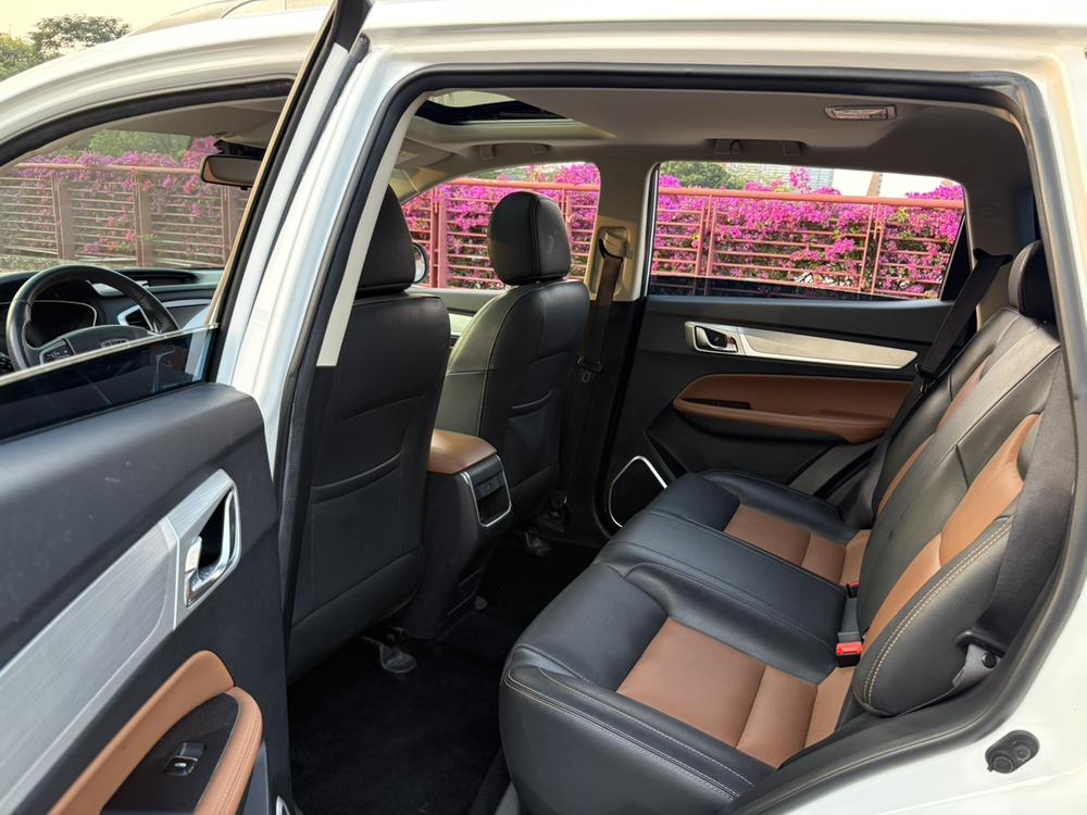 Geely Yuanjing X6