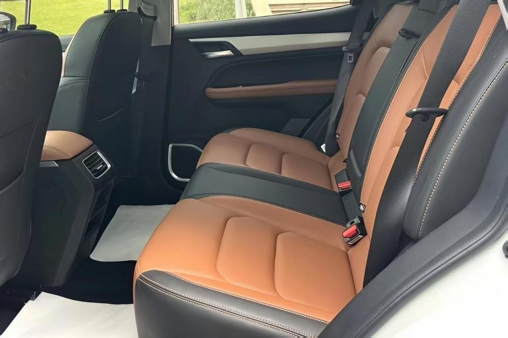 Geely Yuanjing X6