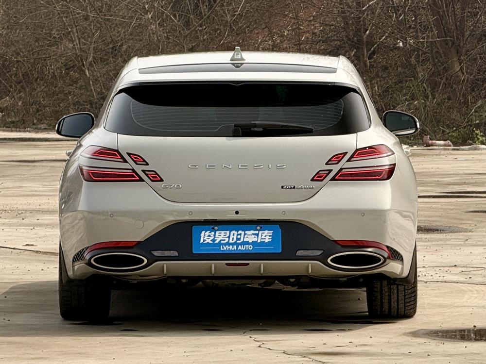 Genesis Genesis G70