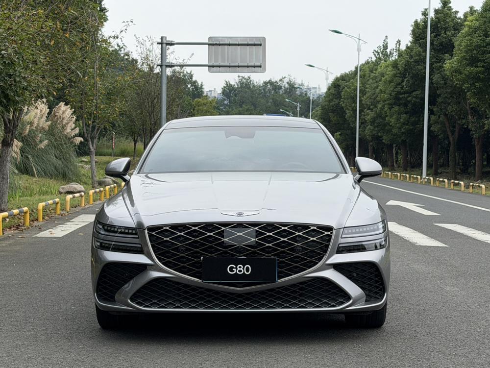 Genesis Genesis G80