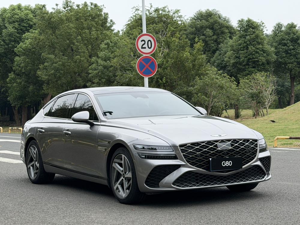 Genesis Genesis G80