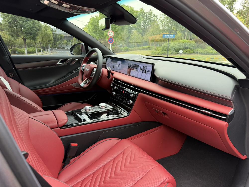 Genesis Genesis G80
