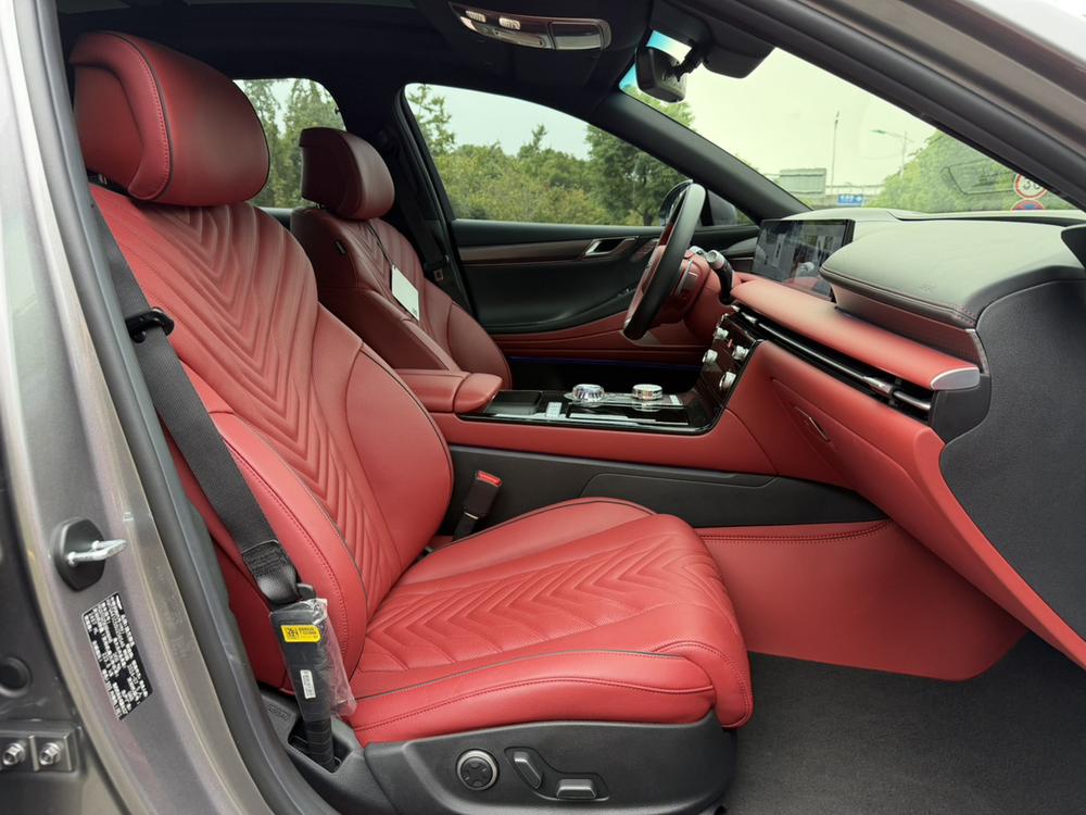 Genesis Genesis G80