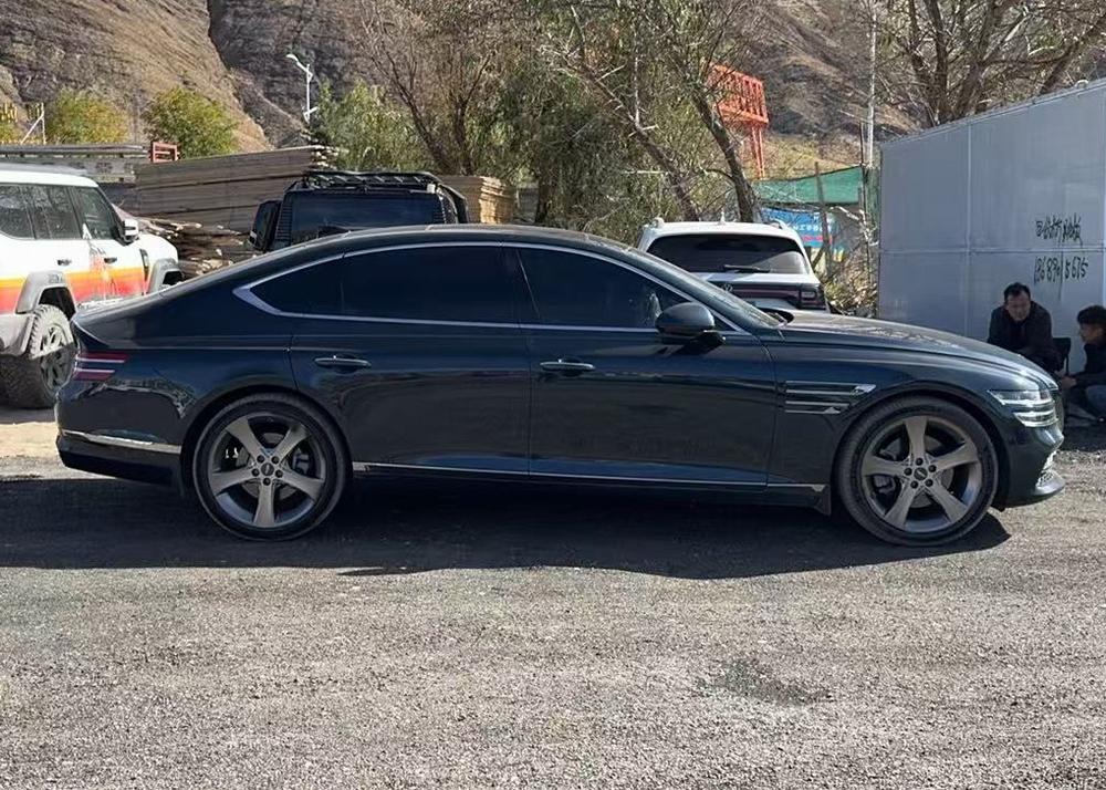 Genesis Genesis G80