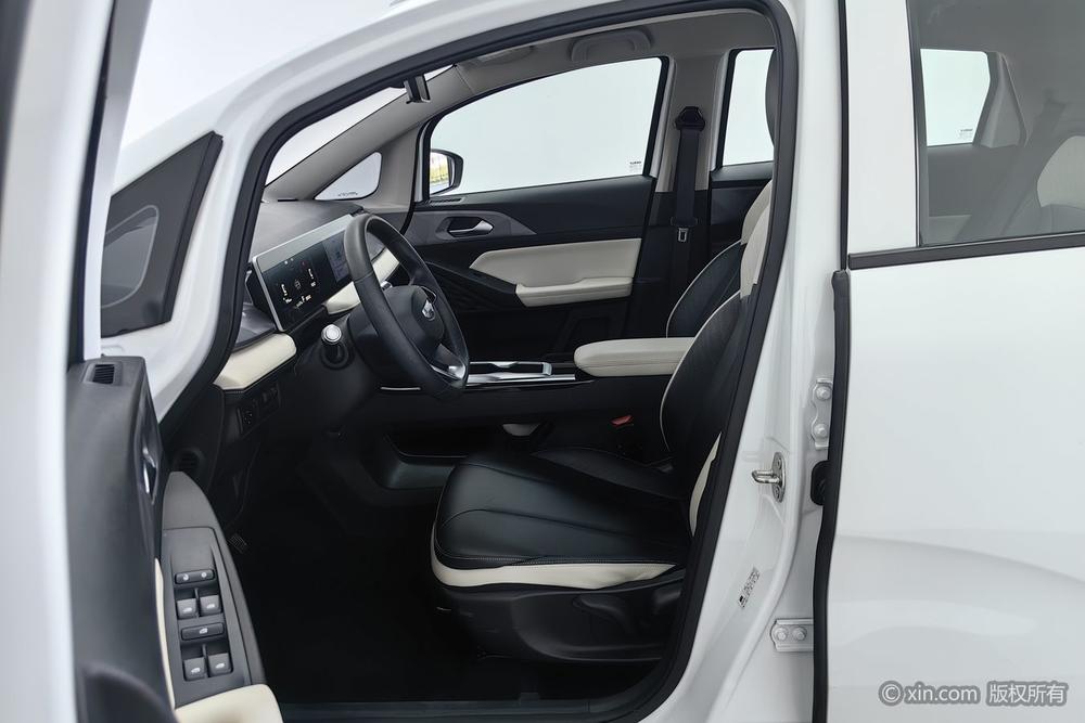 Geometry Geely Geometry E Firefly
