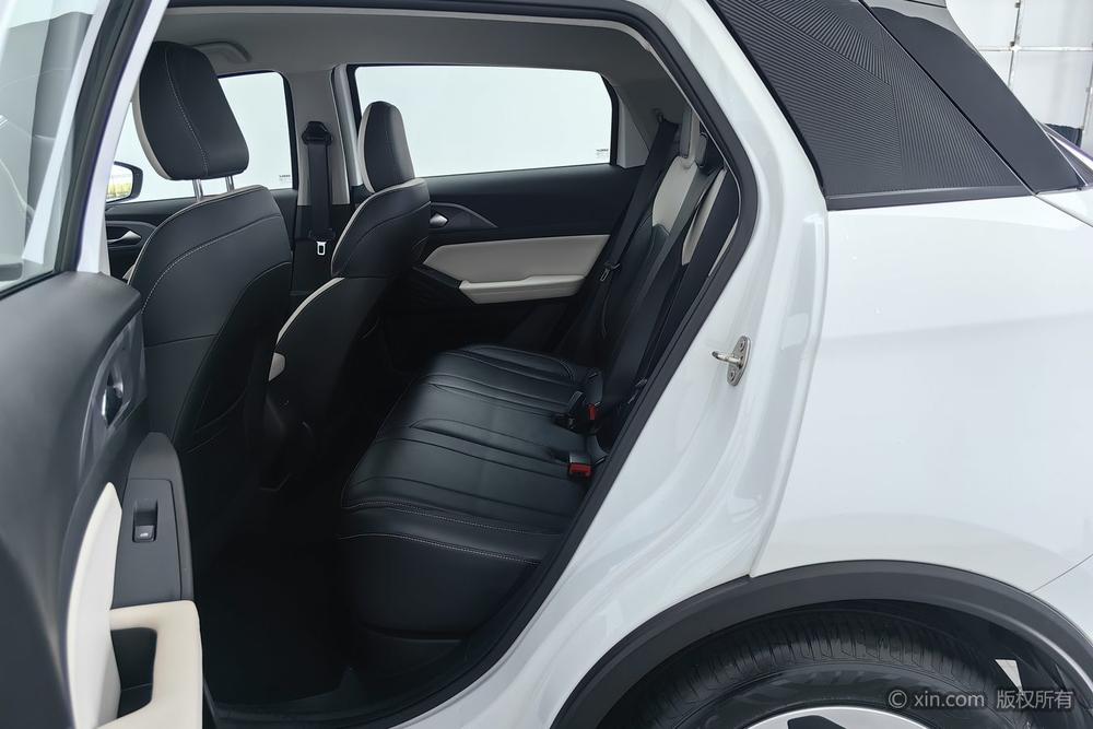 Geometry Geely Geometry E Firefly