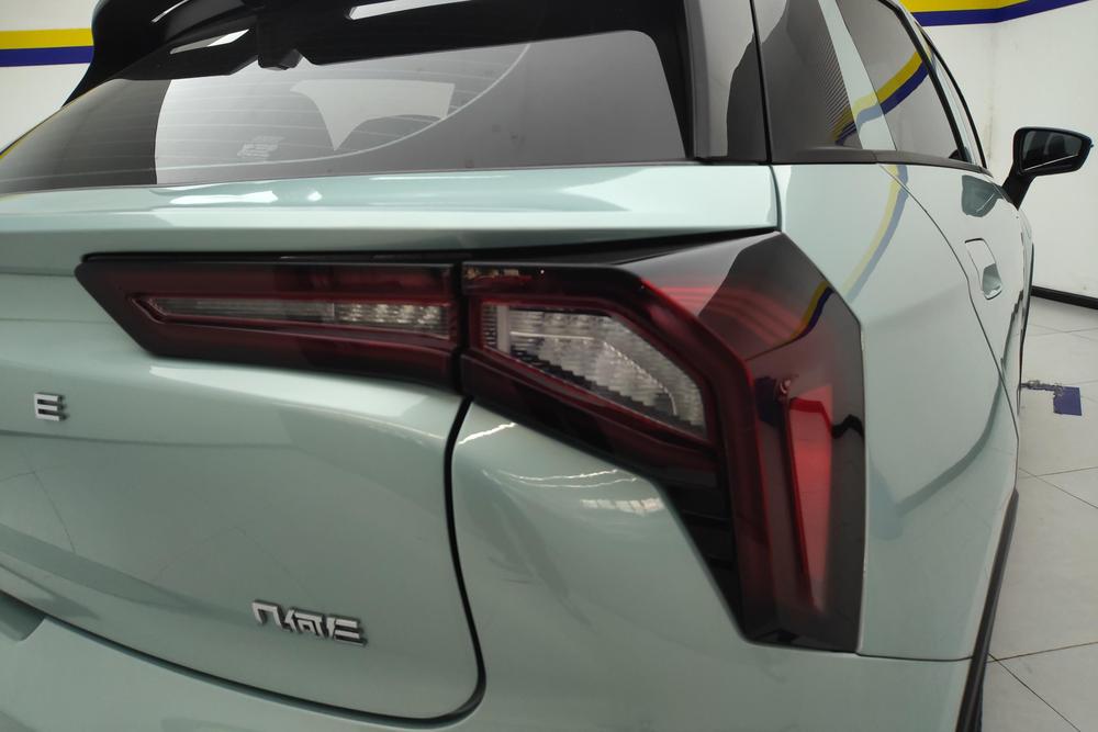 Geometry Geely Geometry E Firefly