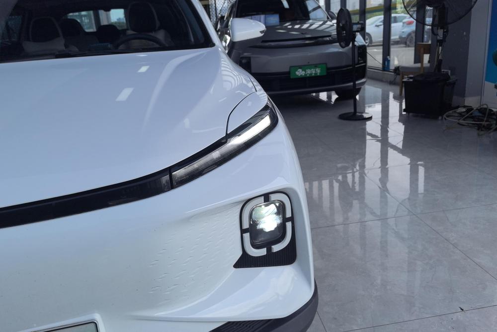 Geometry Geely Geometry E Firefly