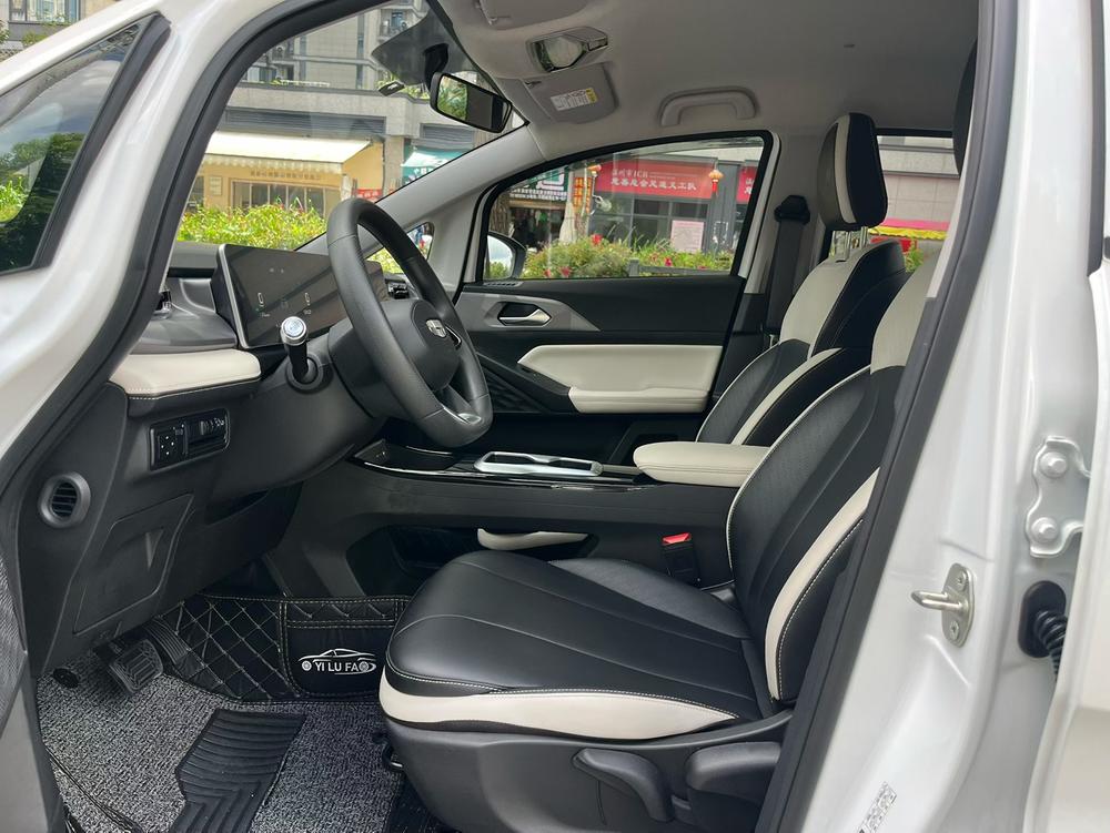 Geometry Geely Geometry E Firefly