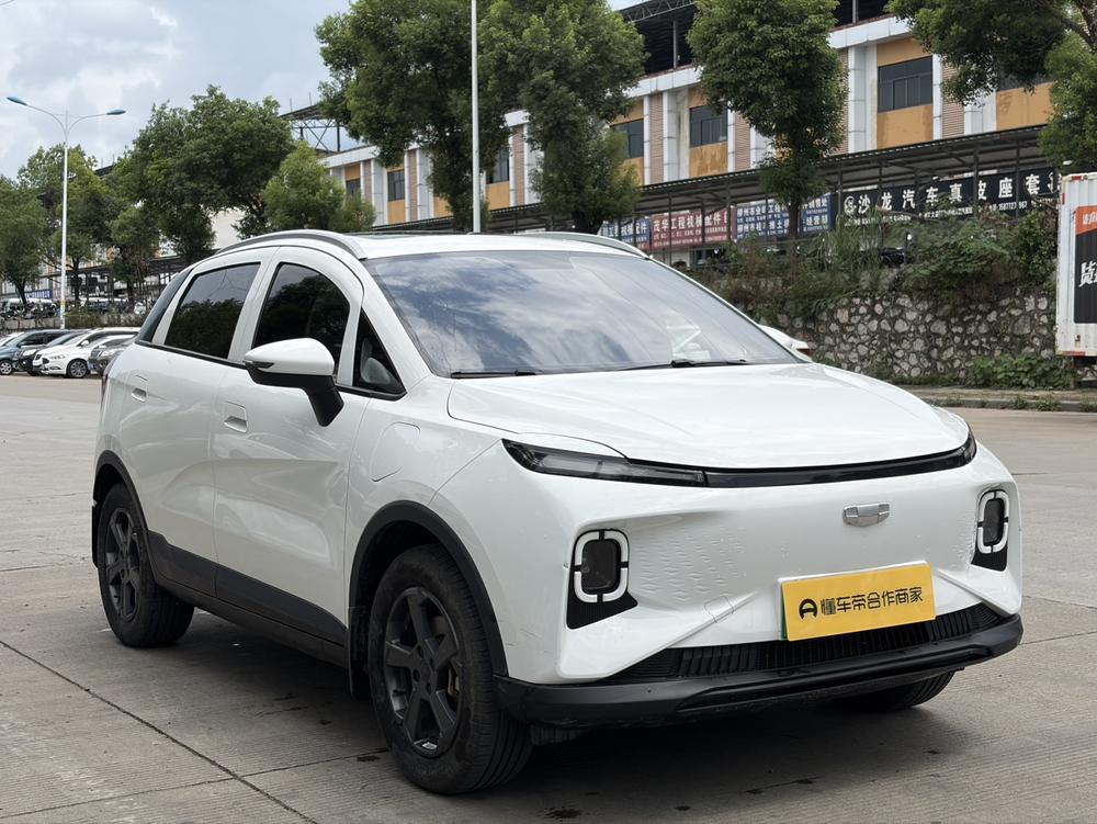 Geometry Geely Geometry E Firefly