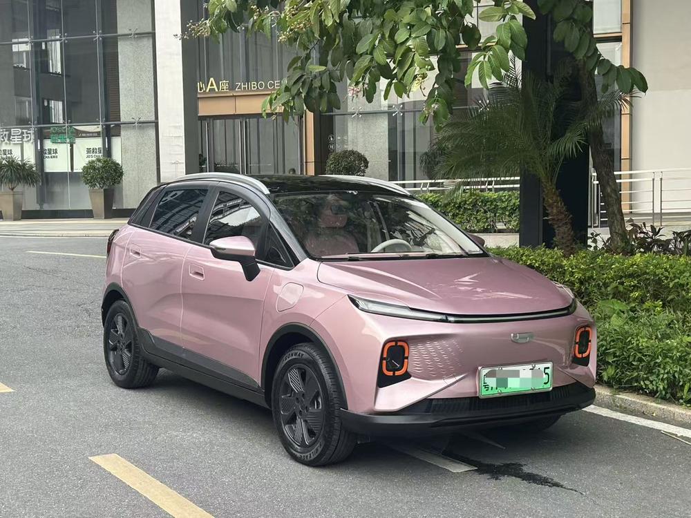 Geometry Geely Geometry E Firefly