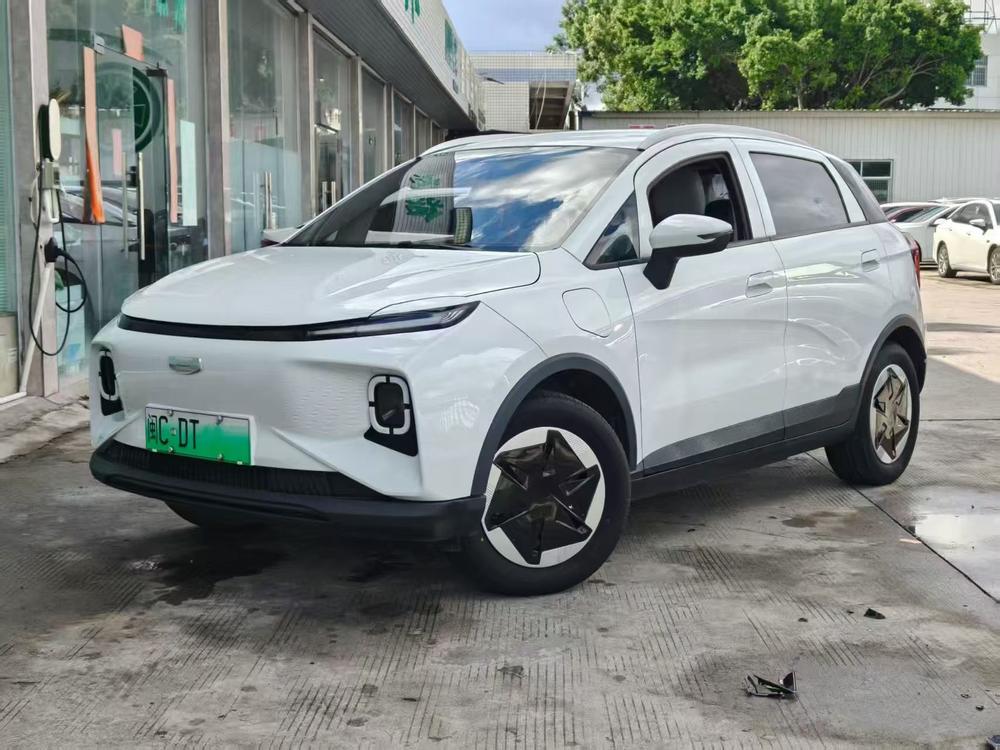Geometry Geely Geometry E Firefly