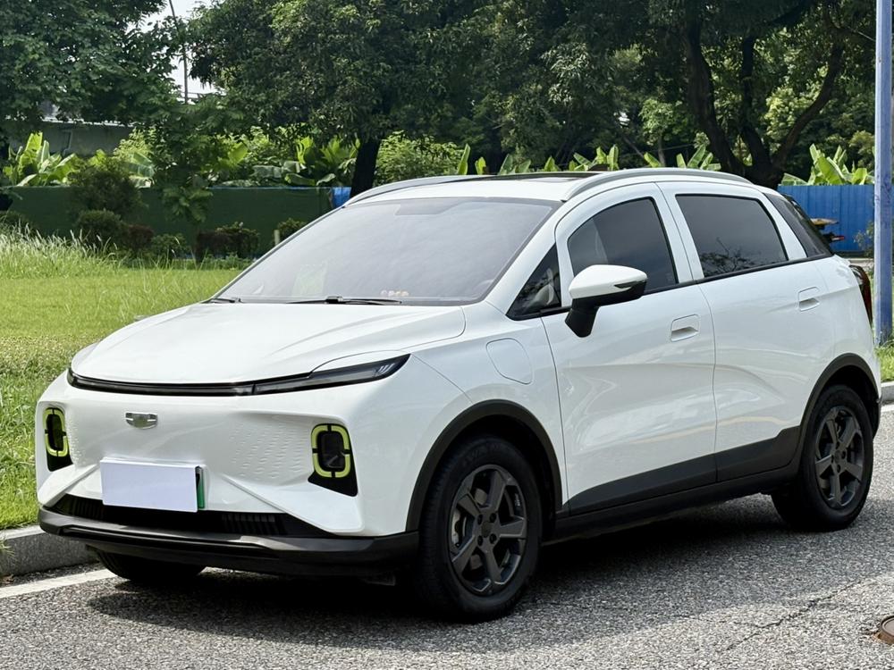 Geometry Geely Geometry E Firefly