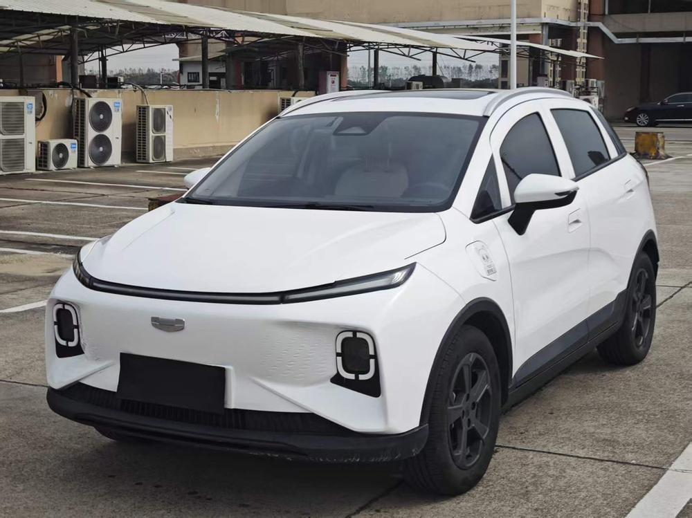 Geometry Geely Geometry E Firefly