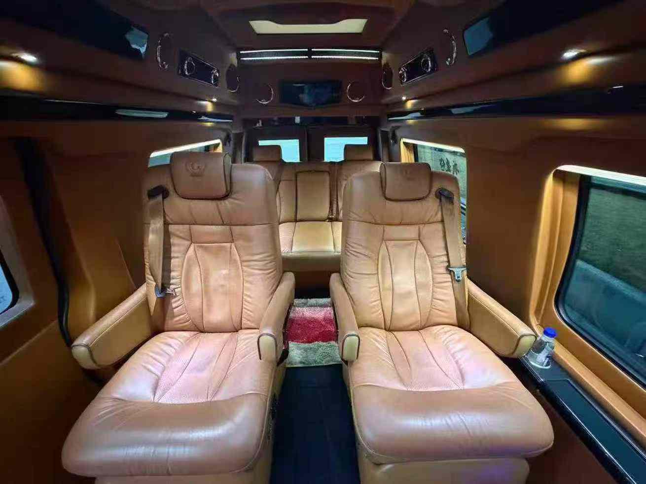 GMC Savana