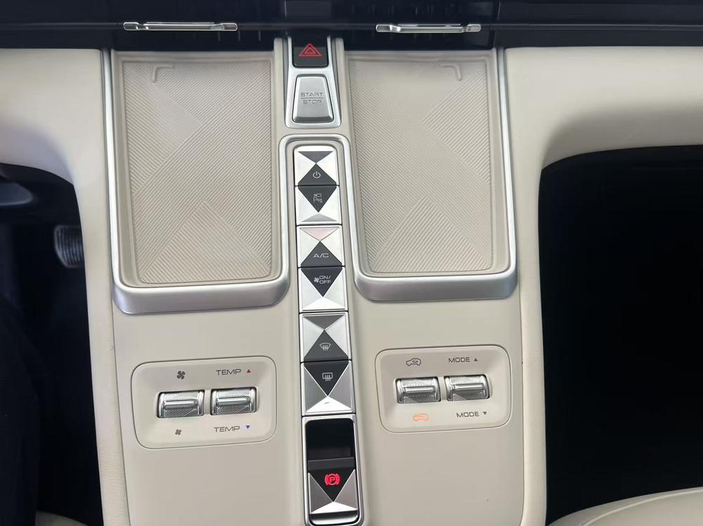 Haval Haval Xiaolong MAX