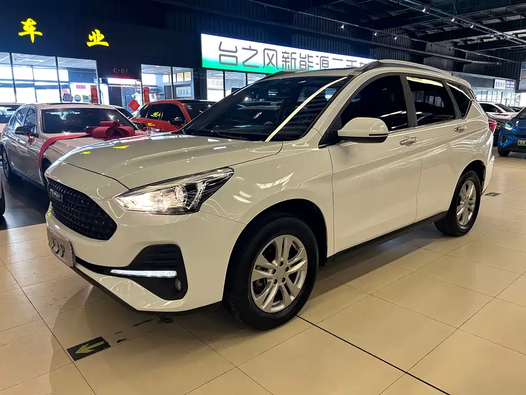 Haval M6