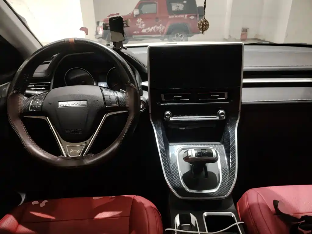 Haval M6