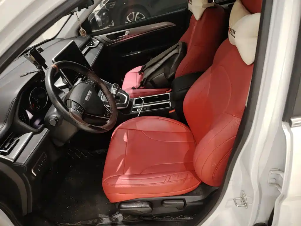 Haval M6