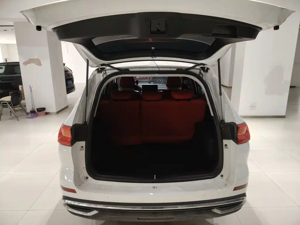 Haval M6